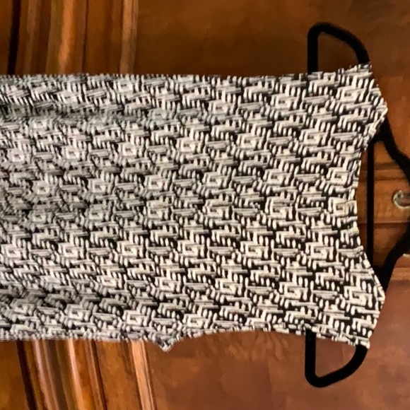 NWT WHBM tank - Picture 3 of 3